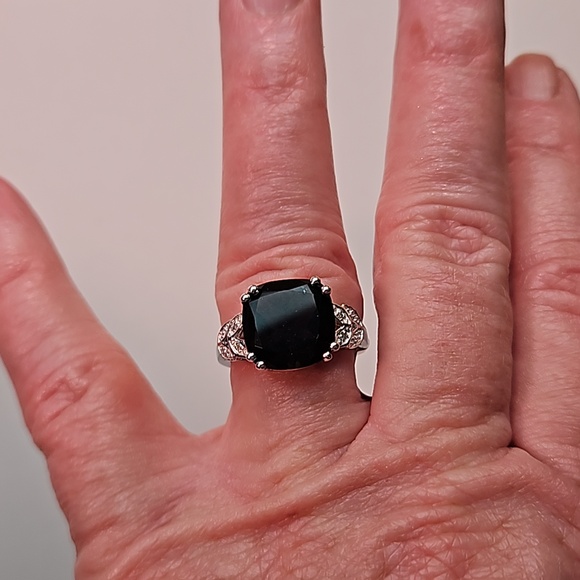 Jewelry - Stunning cushion cut brown topaz diamond ring.